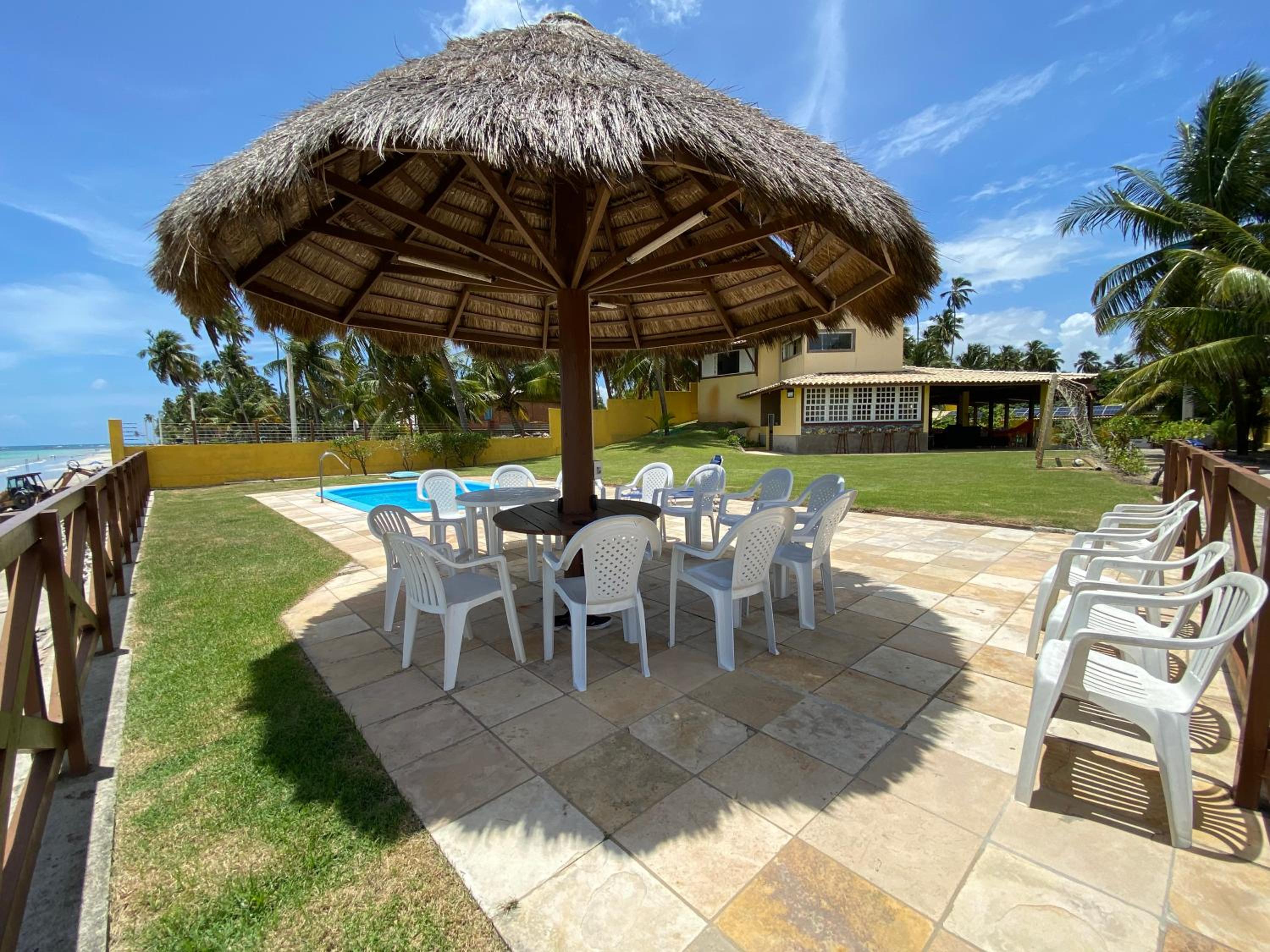Casa à Beira Mar, piscina e 4 suítes na praia de Ipioca-Maceió-AL - Vila Ipioca
