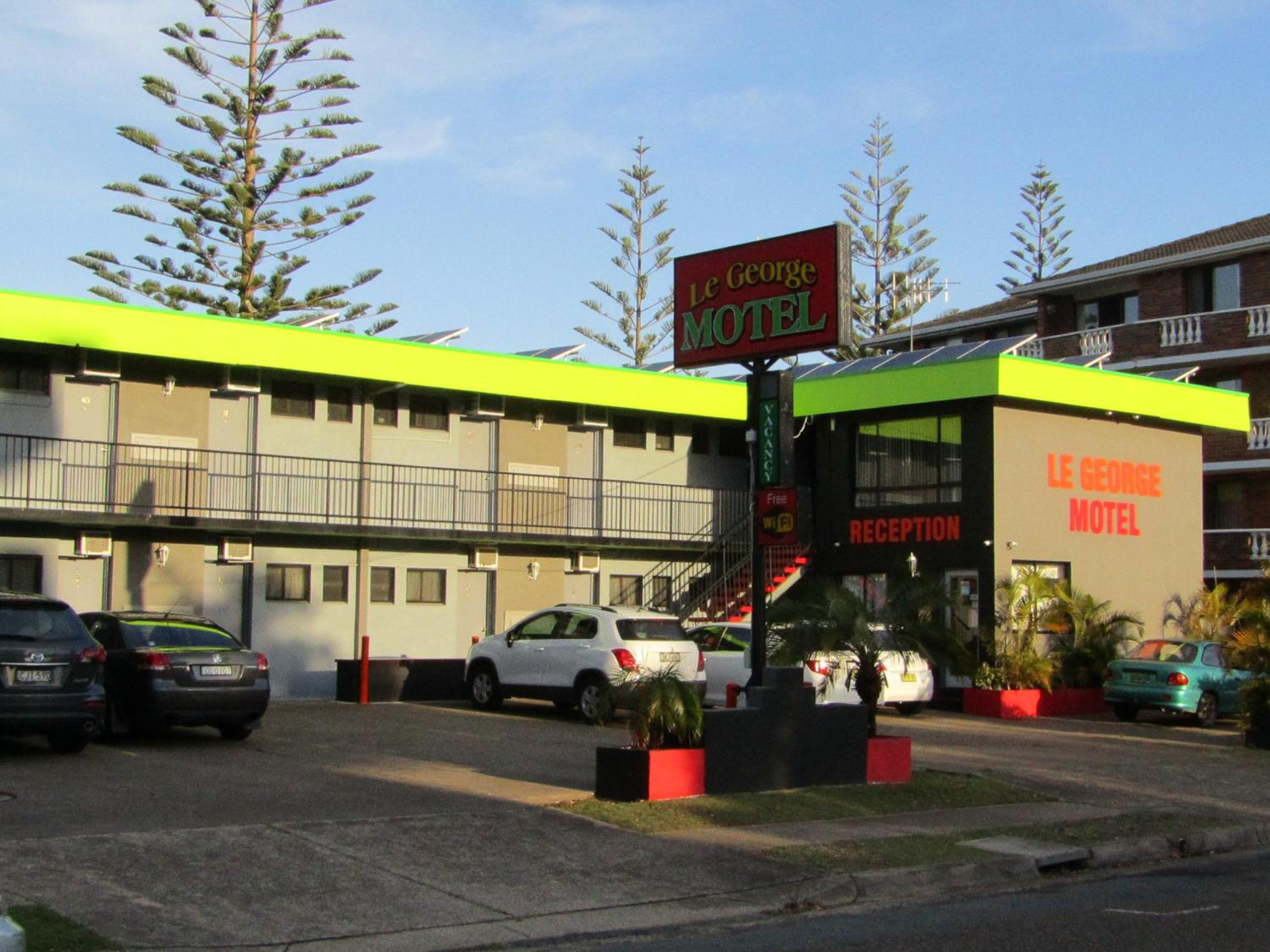 Le George Motel