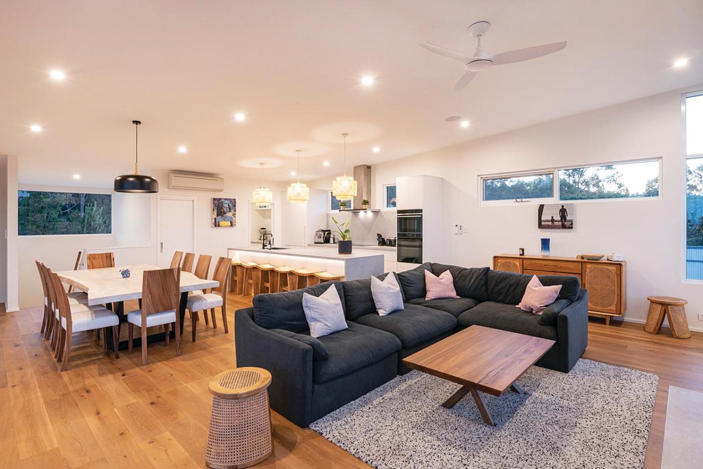 Stunning coastal home 5 bed amazing ocean views