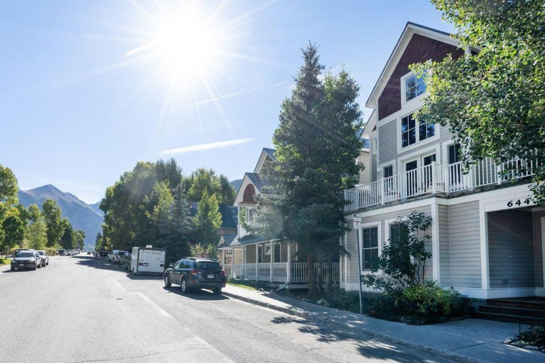 Lux Home with Gas Fireplace, Hot Tub, 8 min to lift 7 - Bunk Room for Kids! home view 2