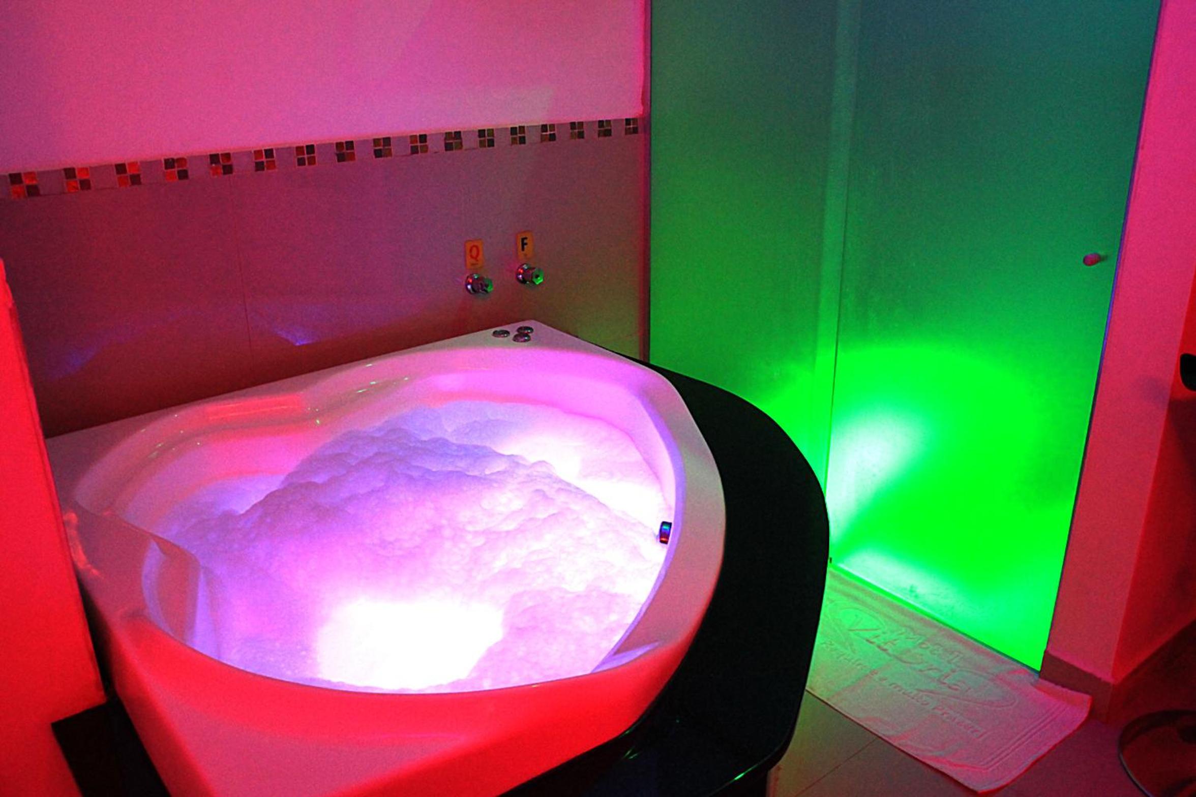 Jacuzzi