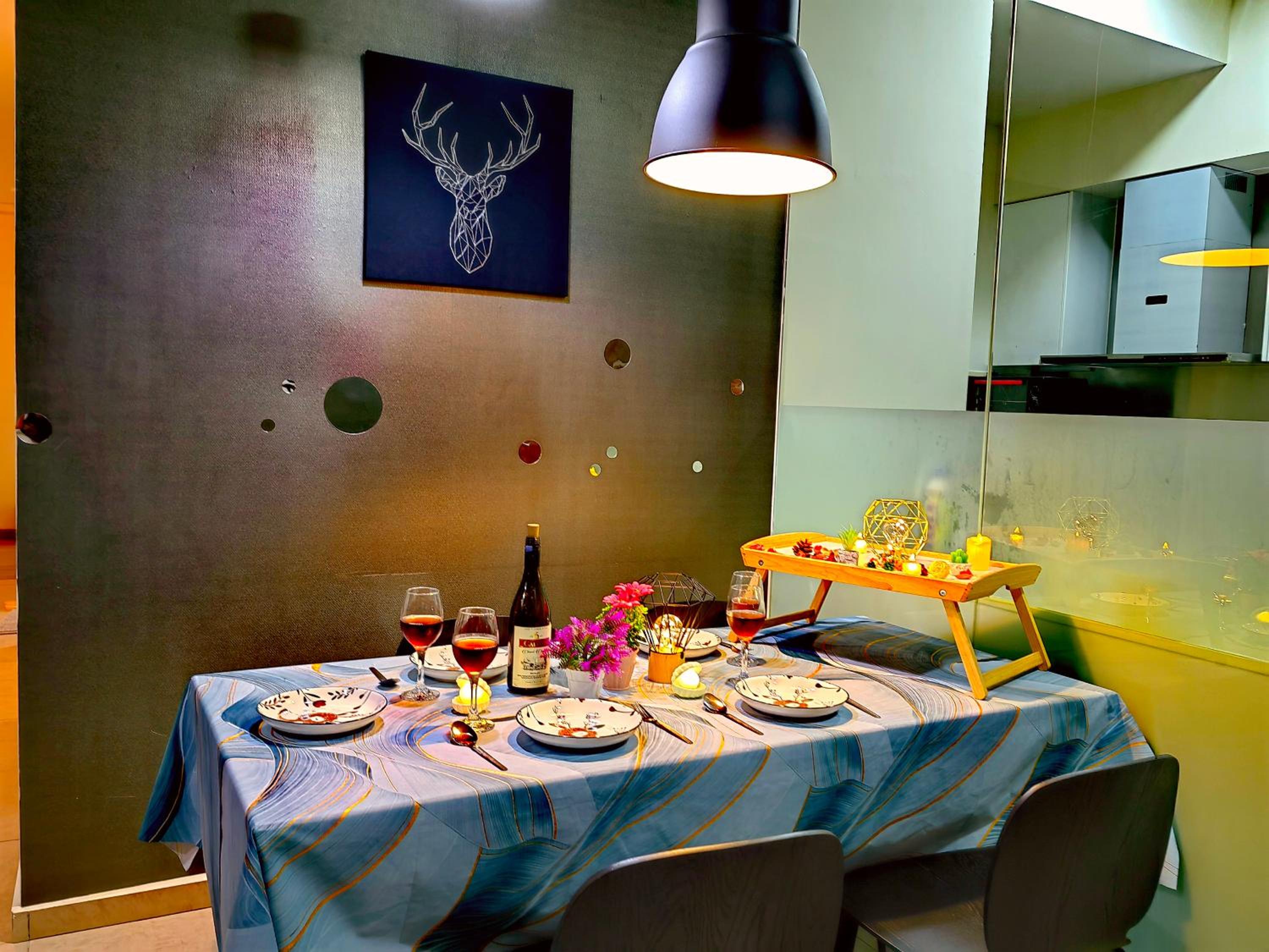 Petalz Luxury Suite 10Pax MID VALLEY OLD KLANG ROAD OUG KLANG LAMA KL