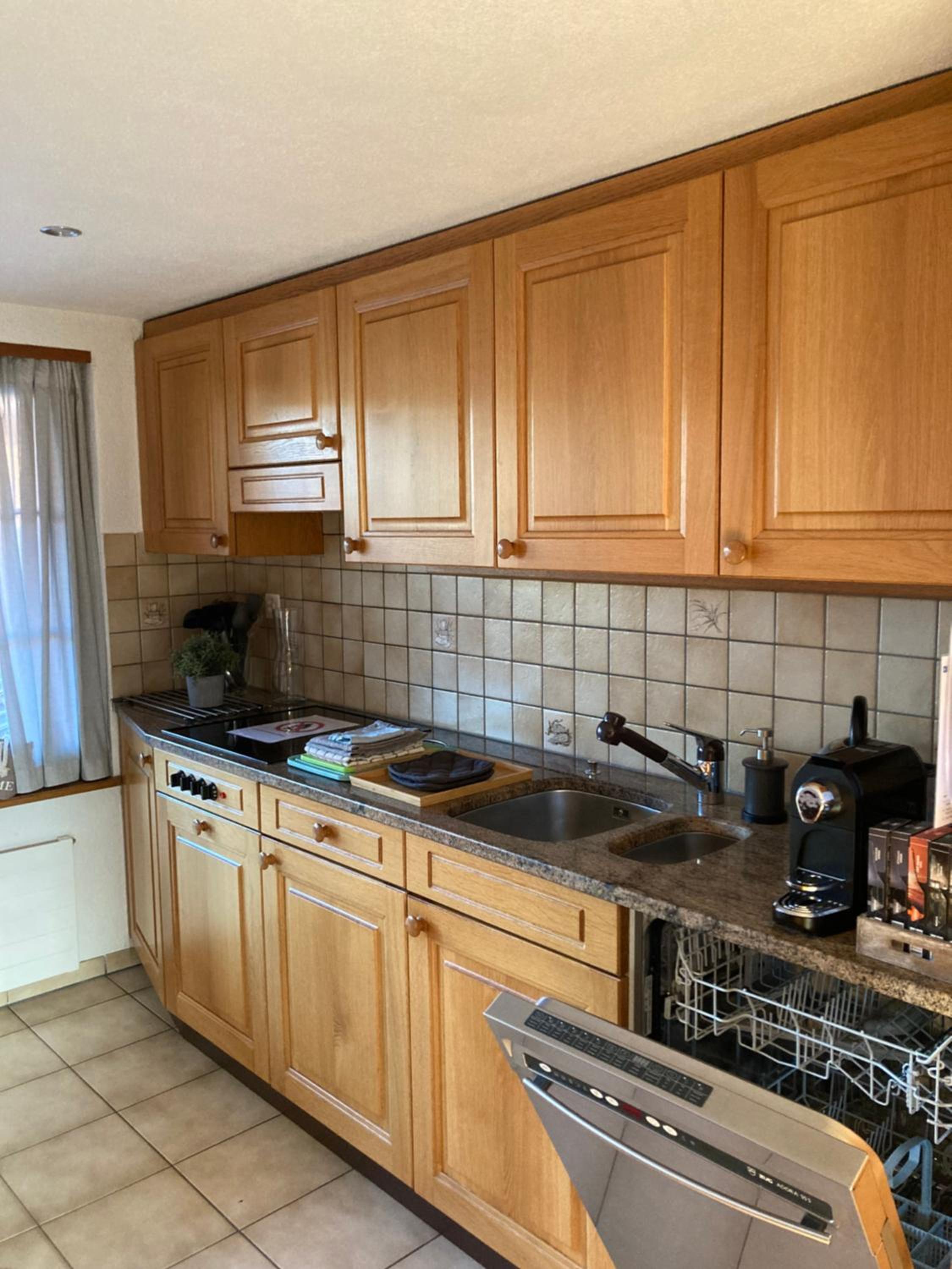 Appartement mit Alpensicht, beheiztem Pool, Garten