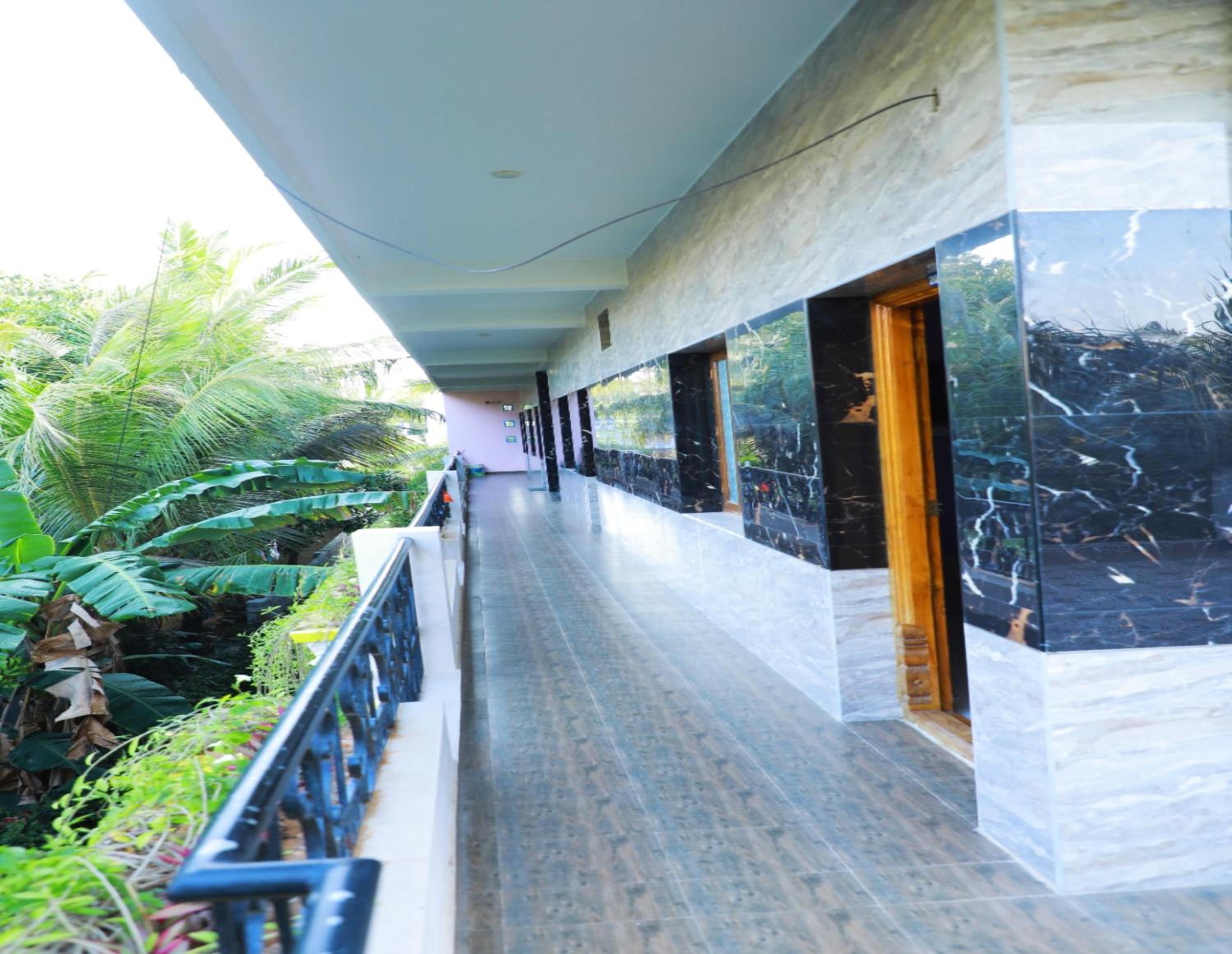 Farmdean Resort
