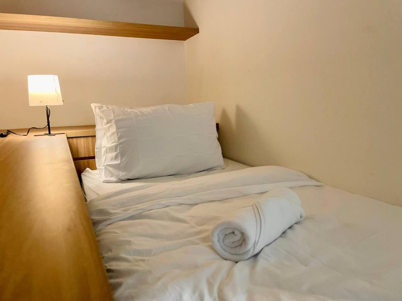 Arcoris Mont Kiara 1 - 5 pax