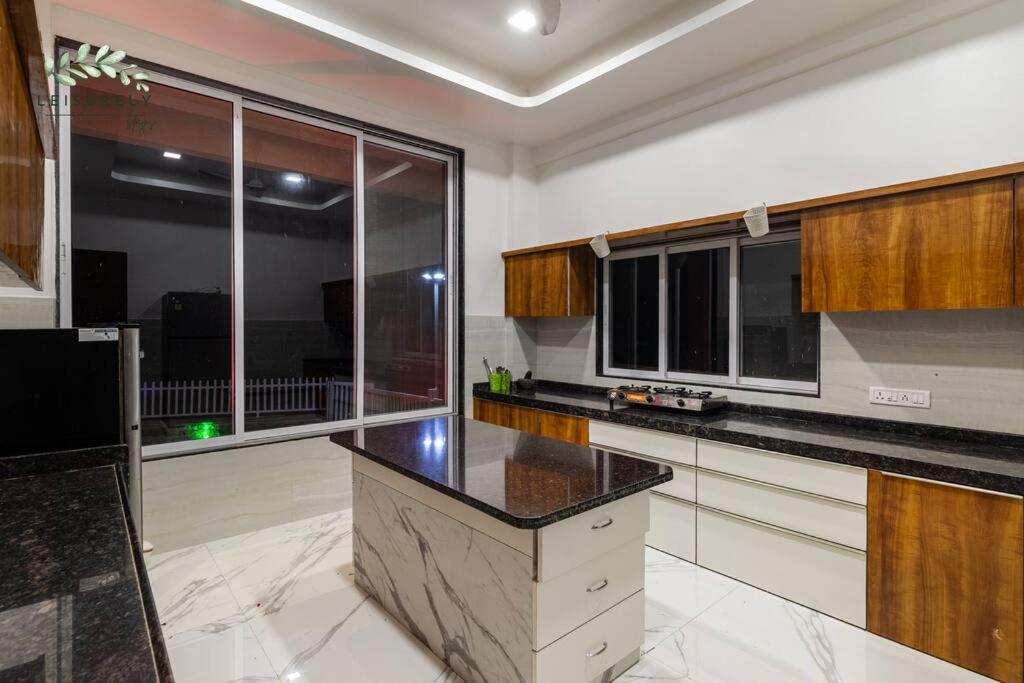 Stay Leisurely Villa Waterfront 5BHK, Karjat view 3