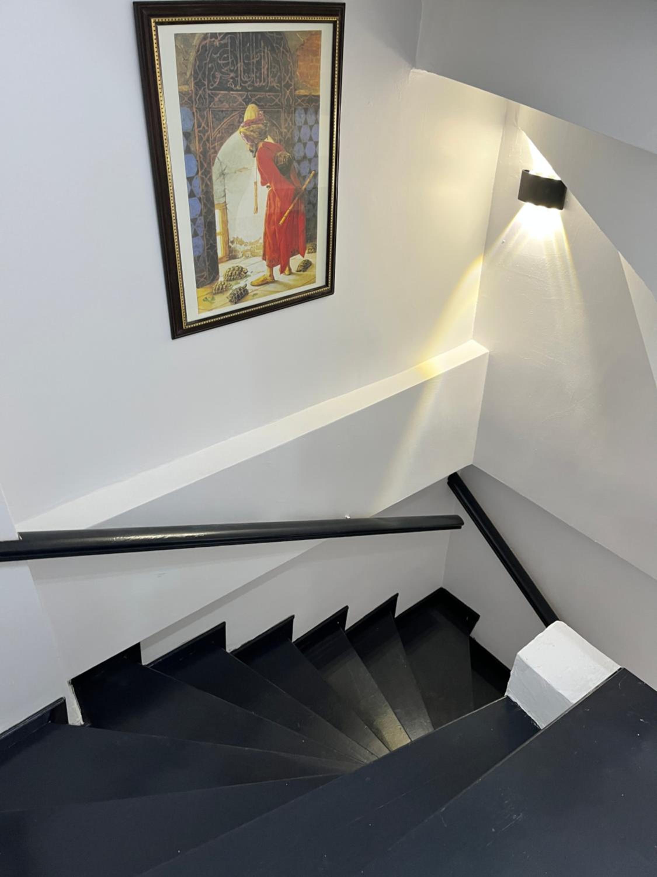 Pembe Otel - Image 6