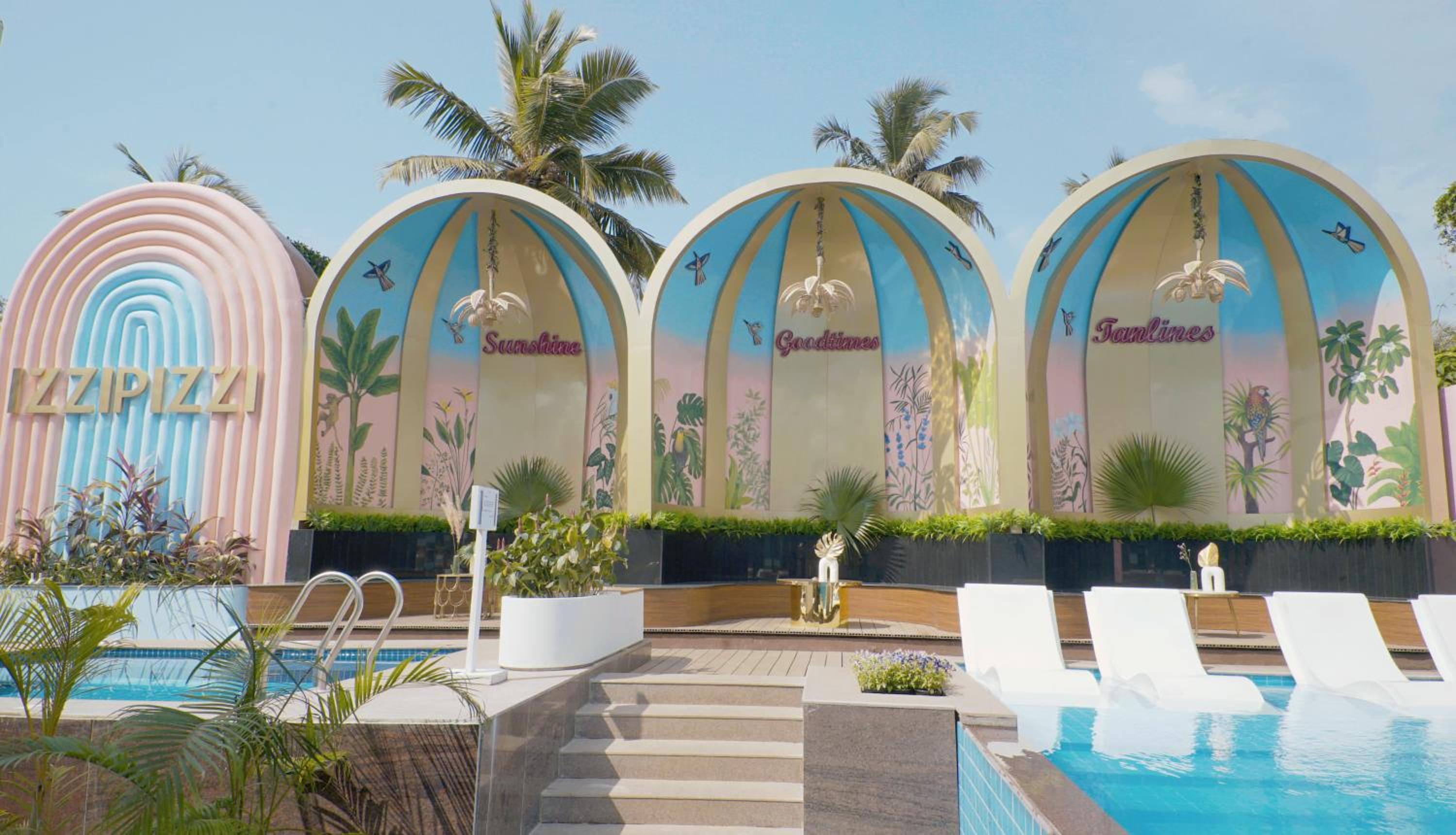 Lobby & Reception