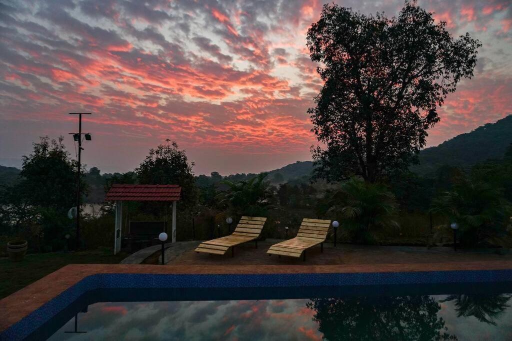 Stay Leisurely Norwegian Woods 6BHK Pawna Lake view 2