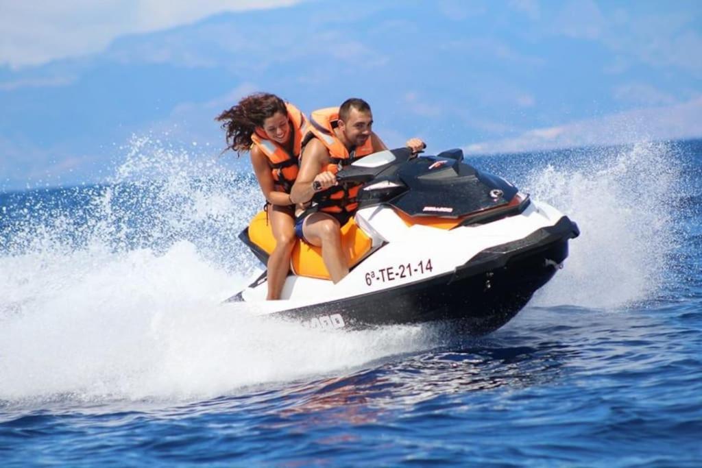 Roomy and light rental with fantastic ocean view