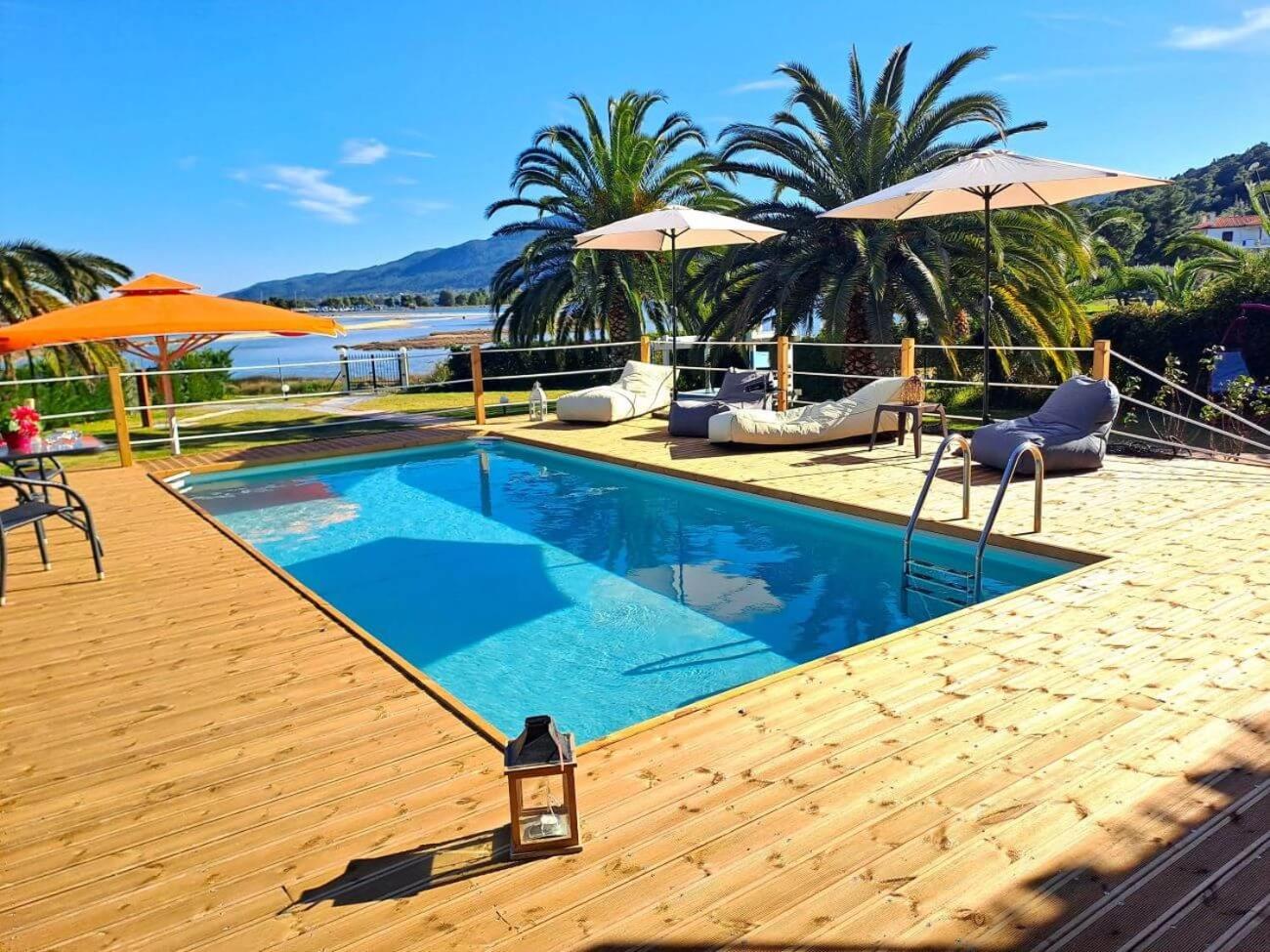 Villa Laguna