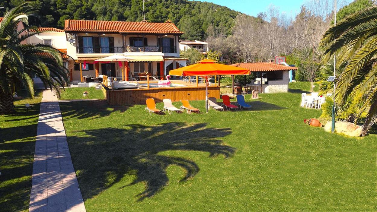 Villa Laguna