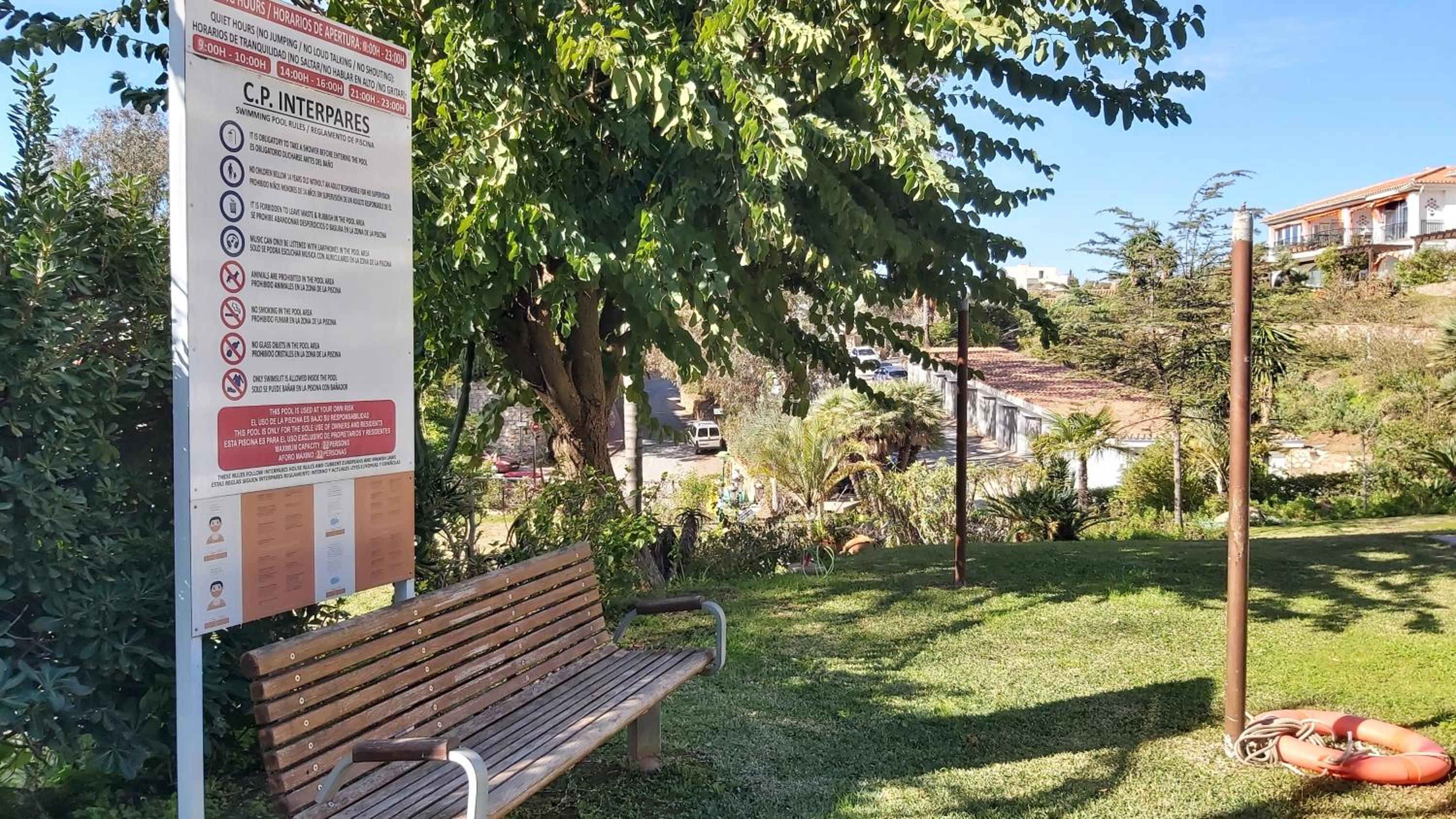 Del Parque Flats Interpares Swimmingpool