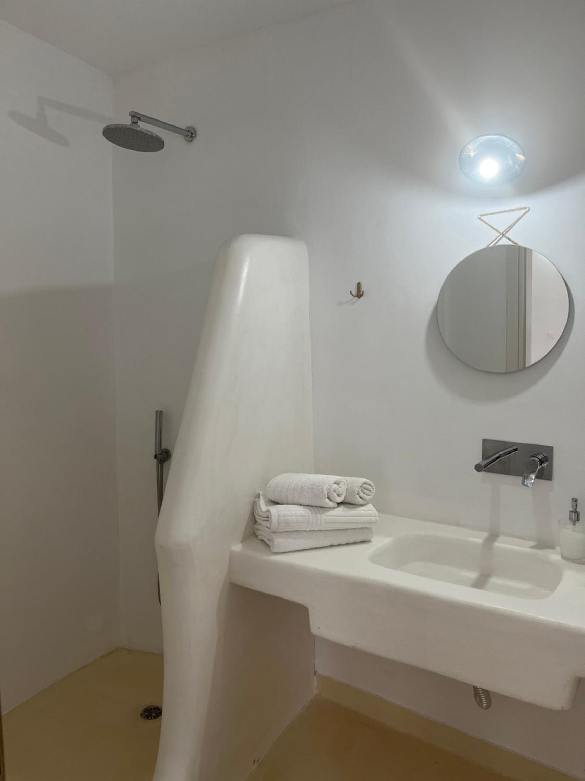 Sakas Residences photo 5