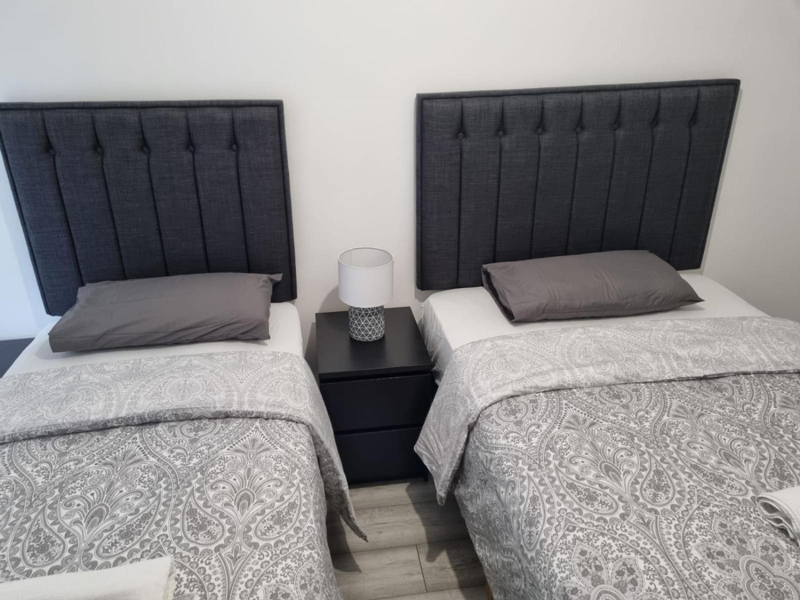 Modern Apartment good distance from Dublin City and Airport 4people