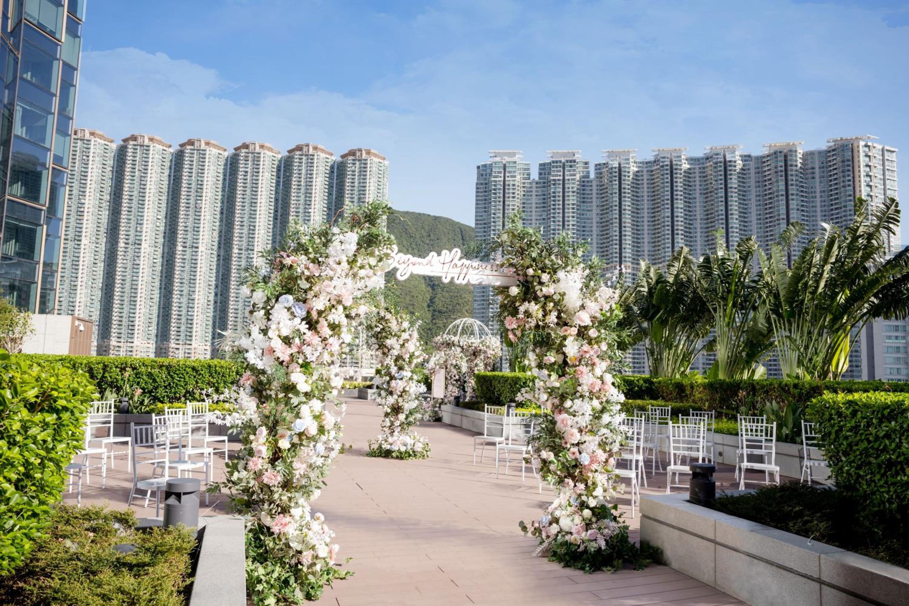 Sheraton Hong Kong Tung Chung Hotel