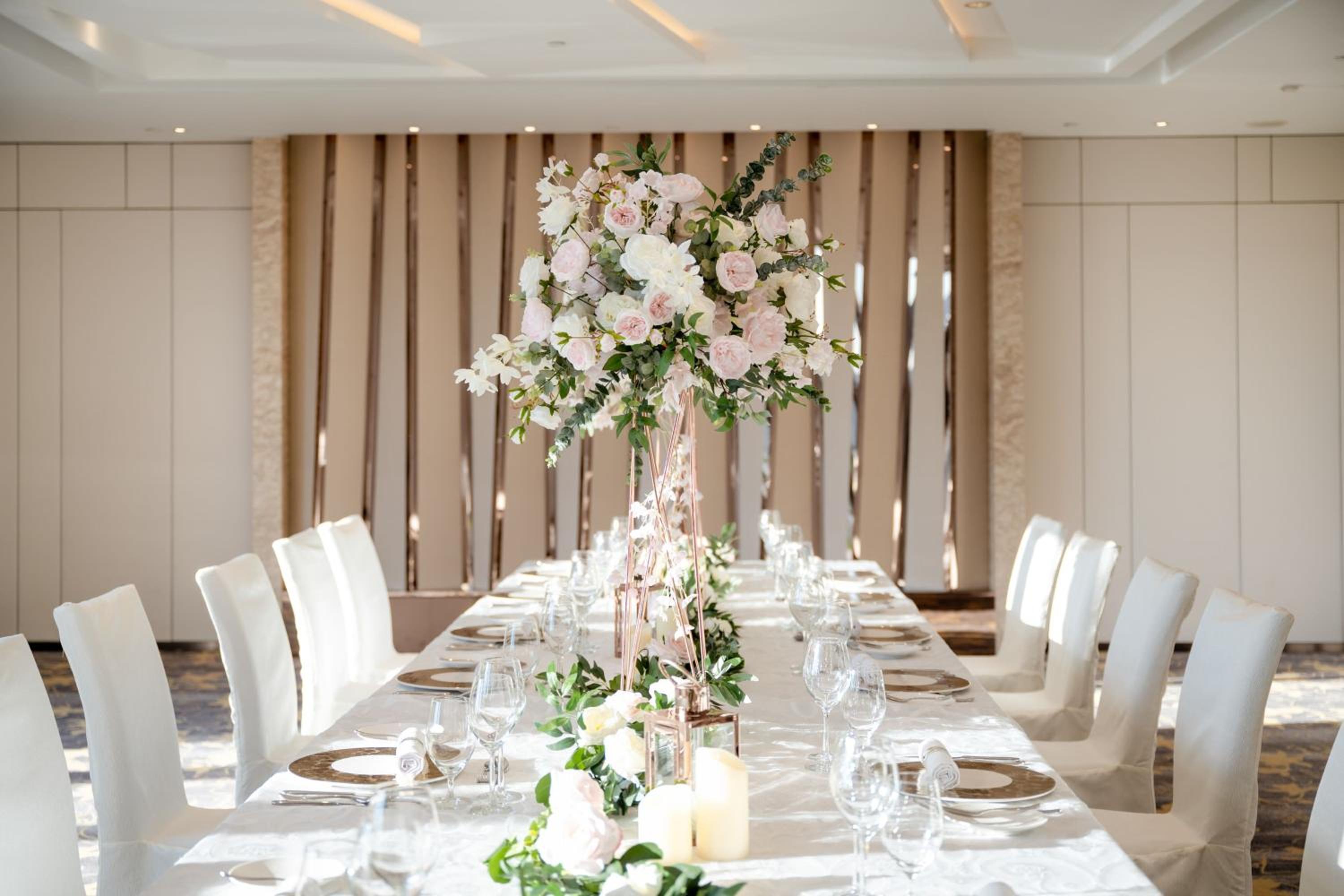 Sheraton Hong Kong Tung Chung Hotel
