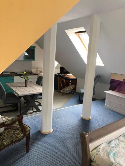 Penthouse Bernd im Waldschlösschen direkt am See
