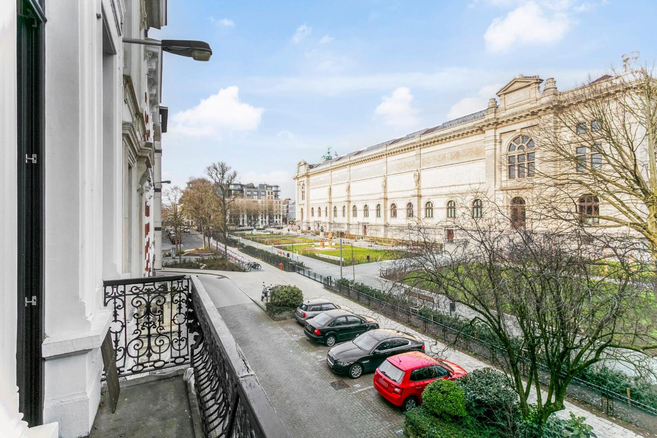 Museum Garden View Apartment Antwerp South