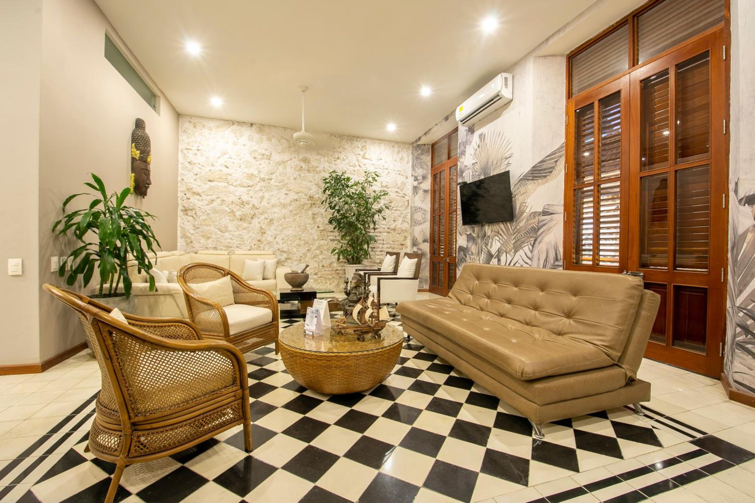 lounge