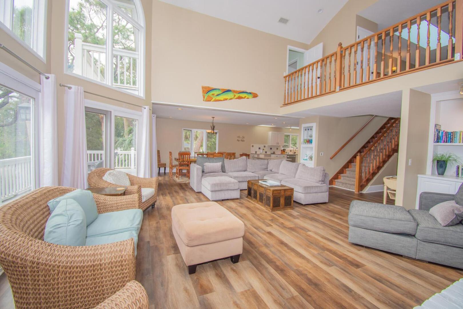 702 Whiting Rd