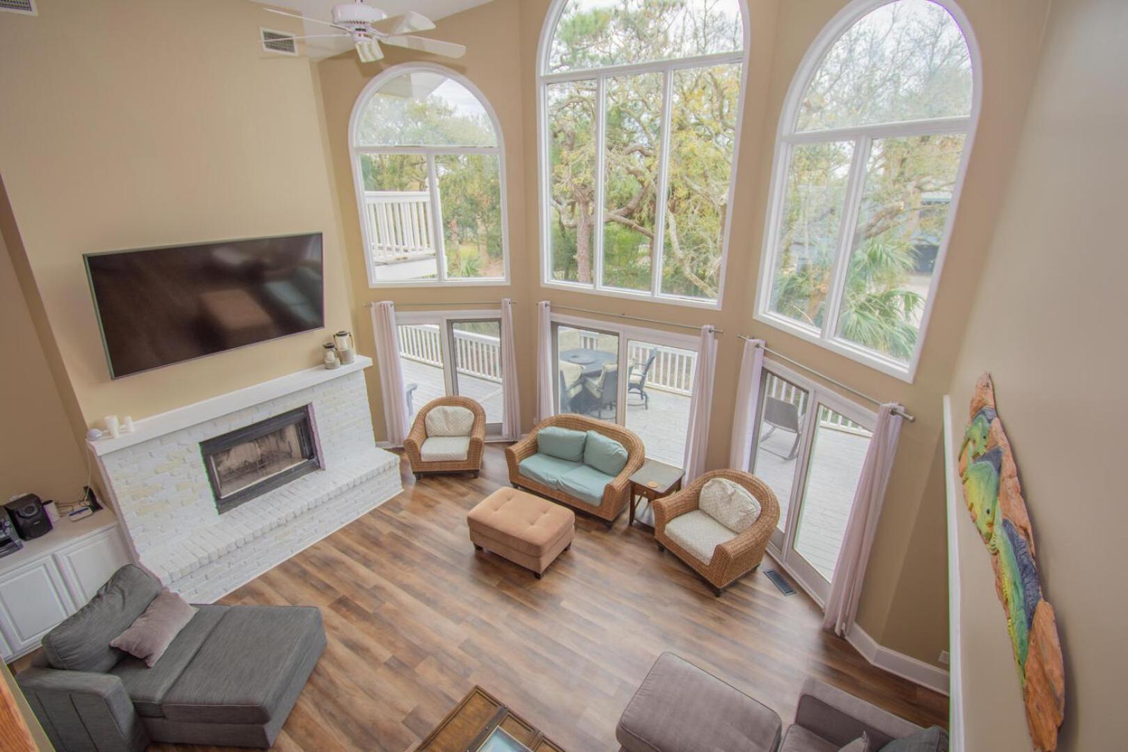 702 Whiting Rd