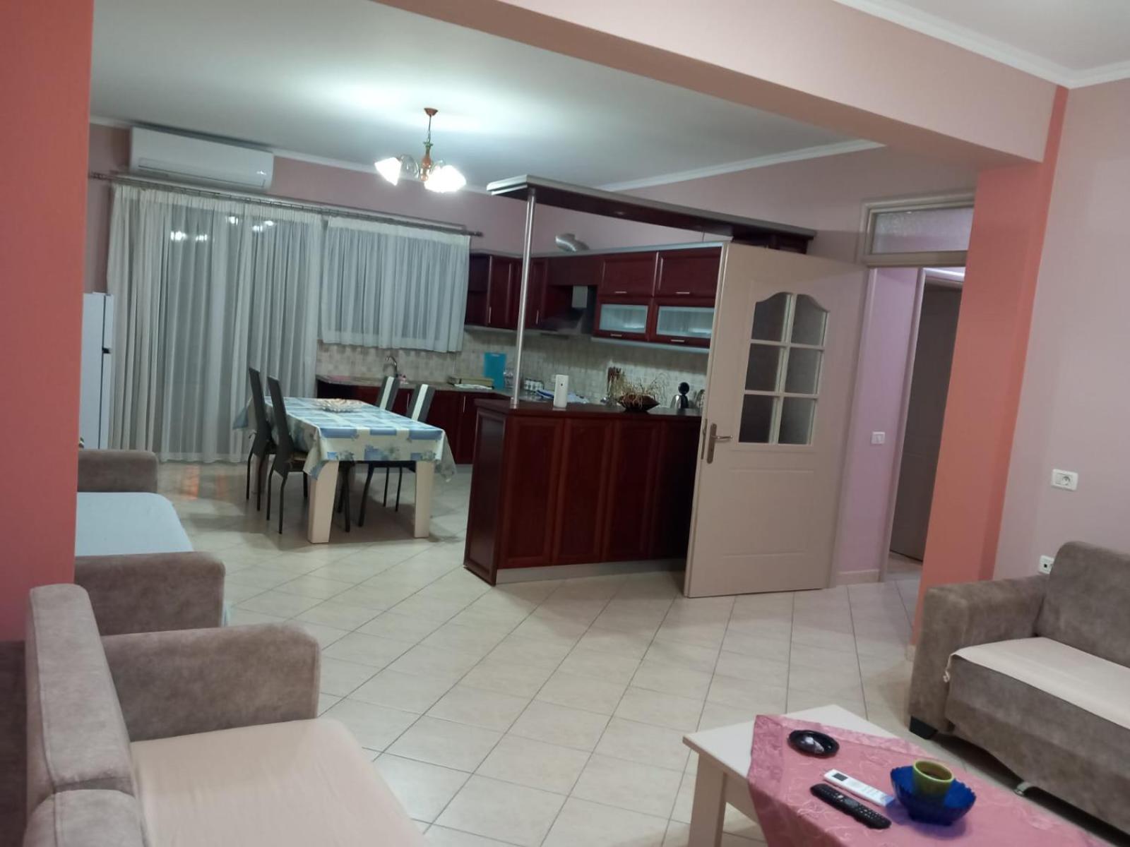 Eleanas Apartament
