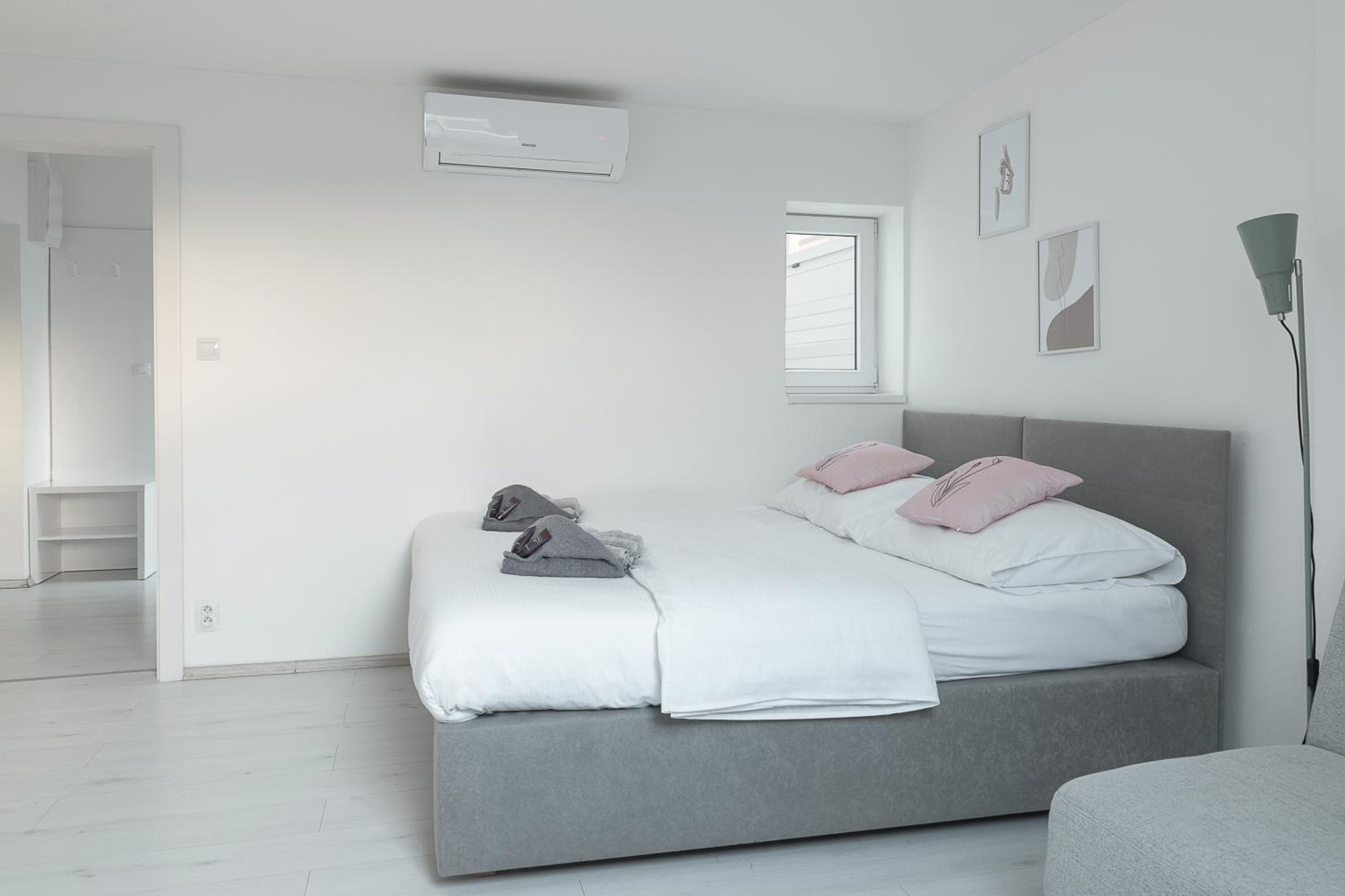 Skolska Winter Terrace apartment