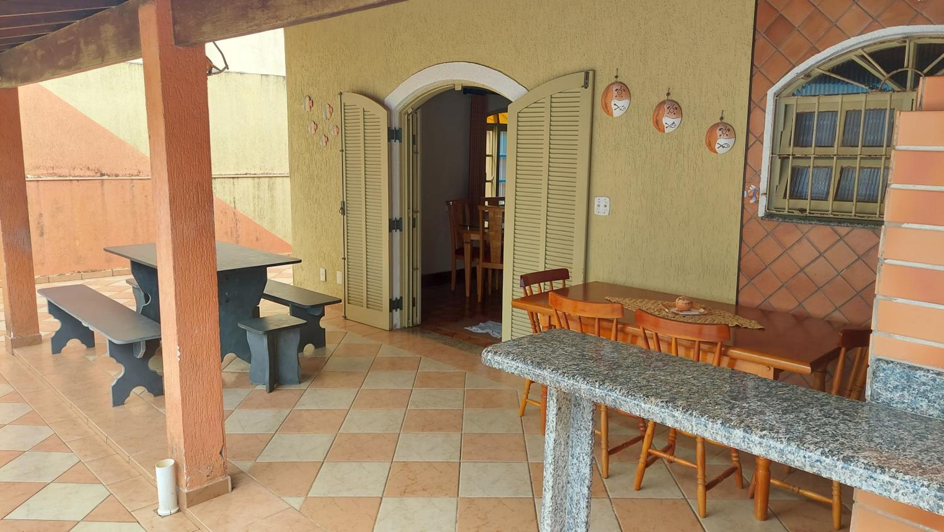 Paraíso Beira Mar, Casa Temporada Itanhaém, 30m Praia, Vista Mar, Piscina, Hidro, Wi-Fi 500 mb, Snooker, Churrasqueira, Garagem Grande, Lazer e Descanso