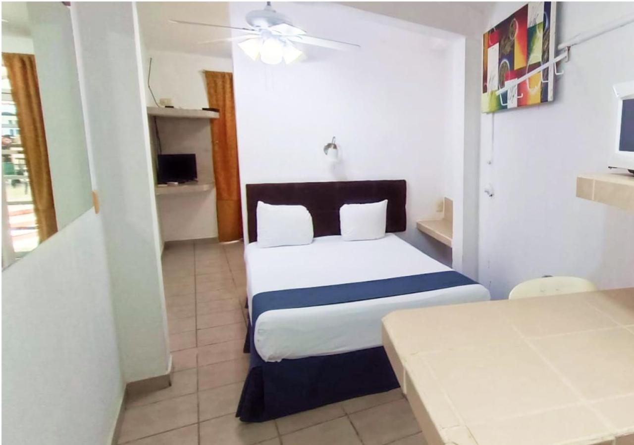 Tulipanes Cancun