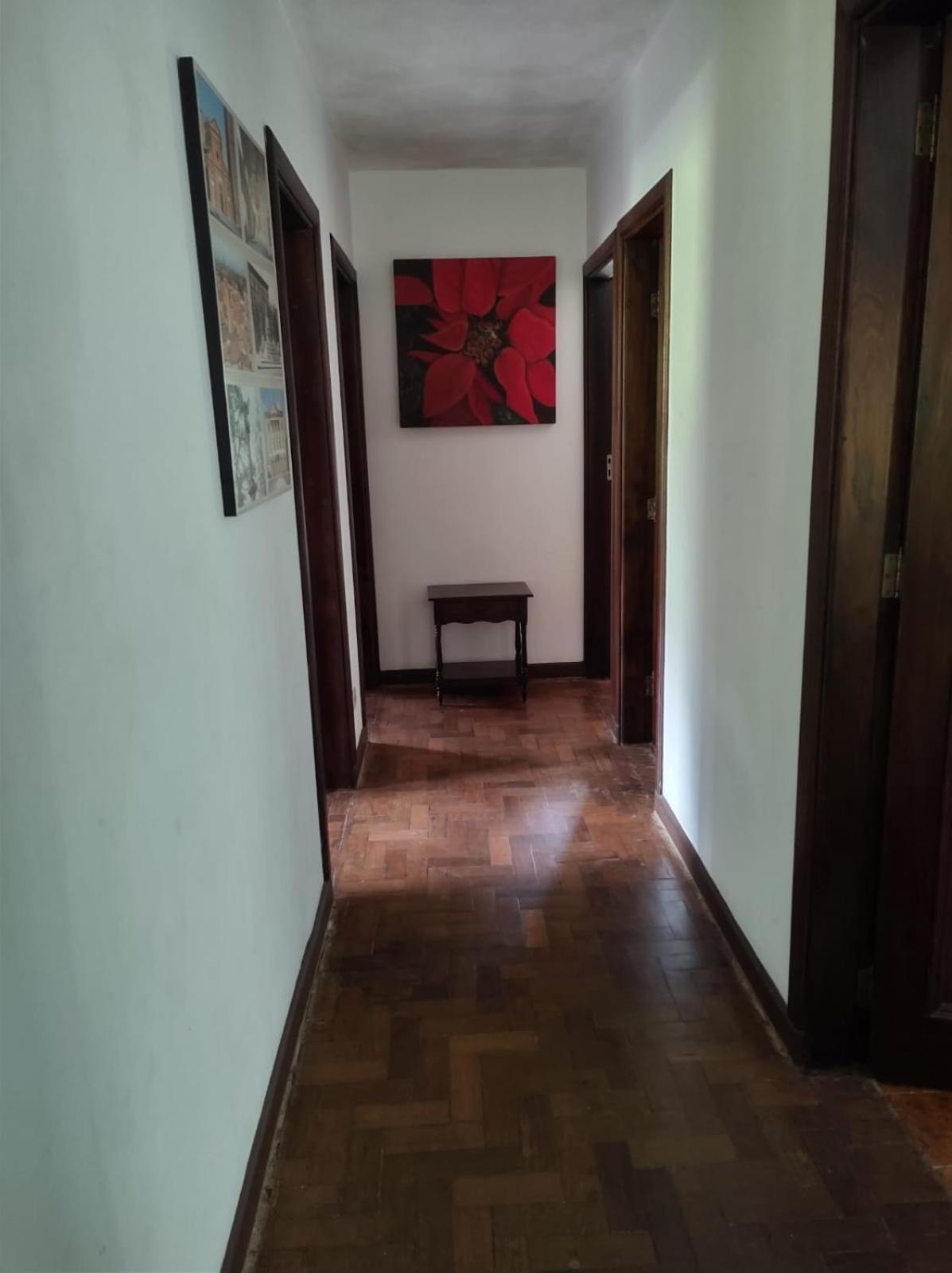 Casa em Campos do Jordão - 3 quartos, com churrasqueira