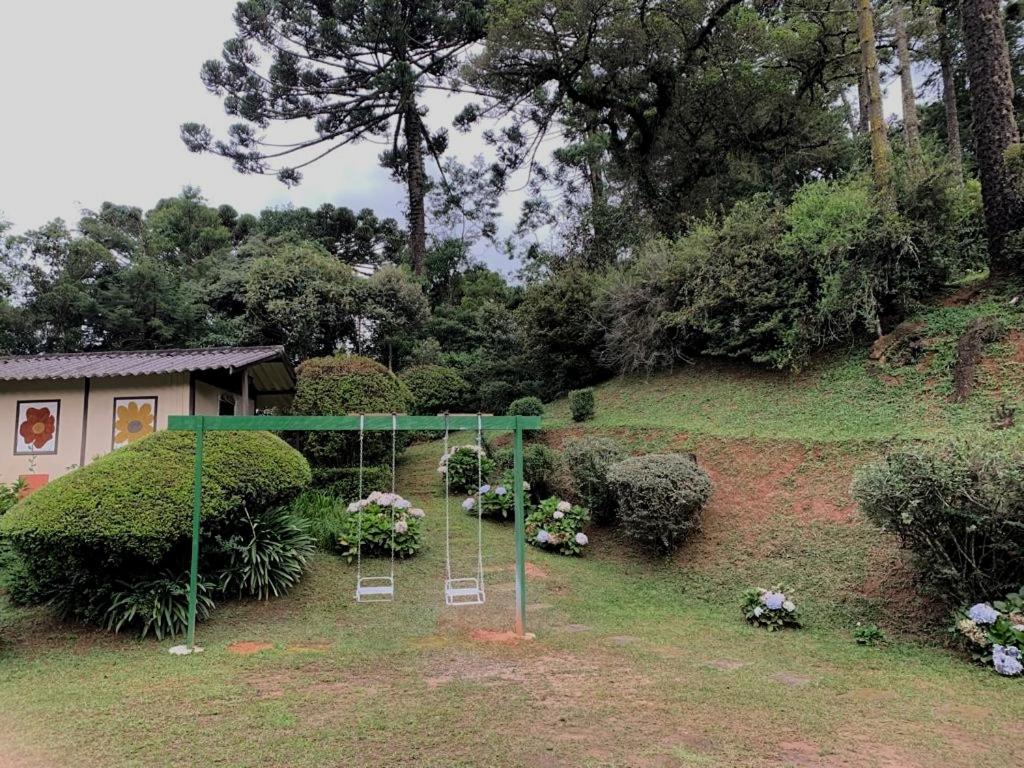 Casa em Campos do Jordão - 3 quartos, com churrasqueira