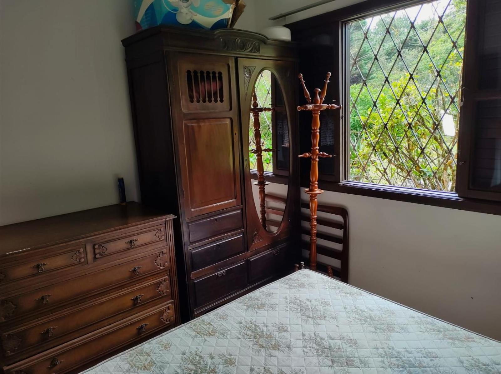 Casa em Campos do Jordão - 3 quartos, com churrasqueira