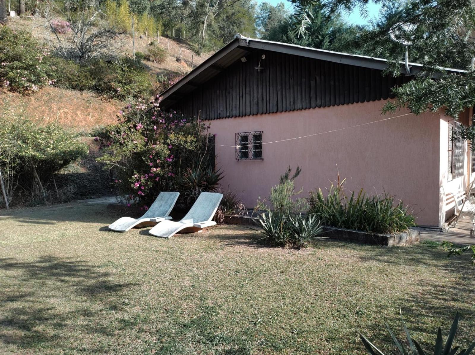 Casa em Campos do Jordão - 3 quartos, com churrasqueira