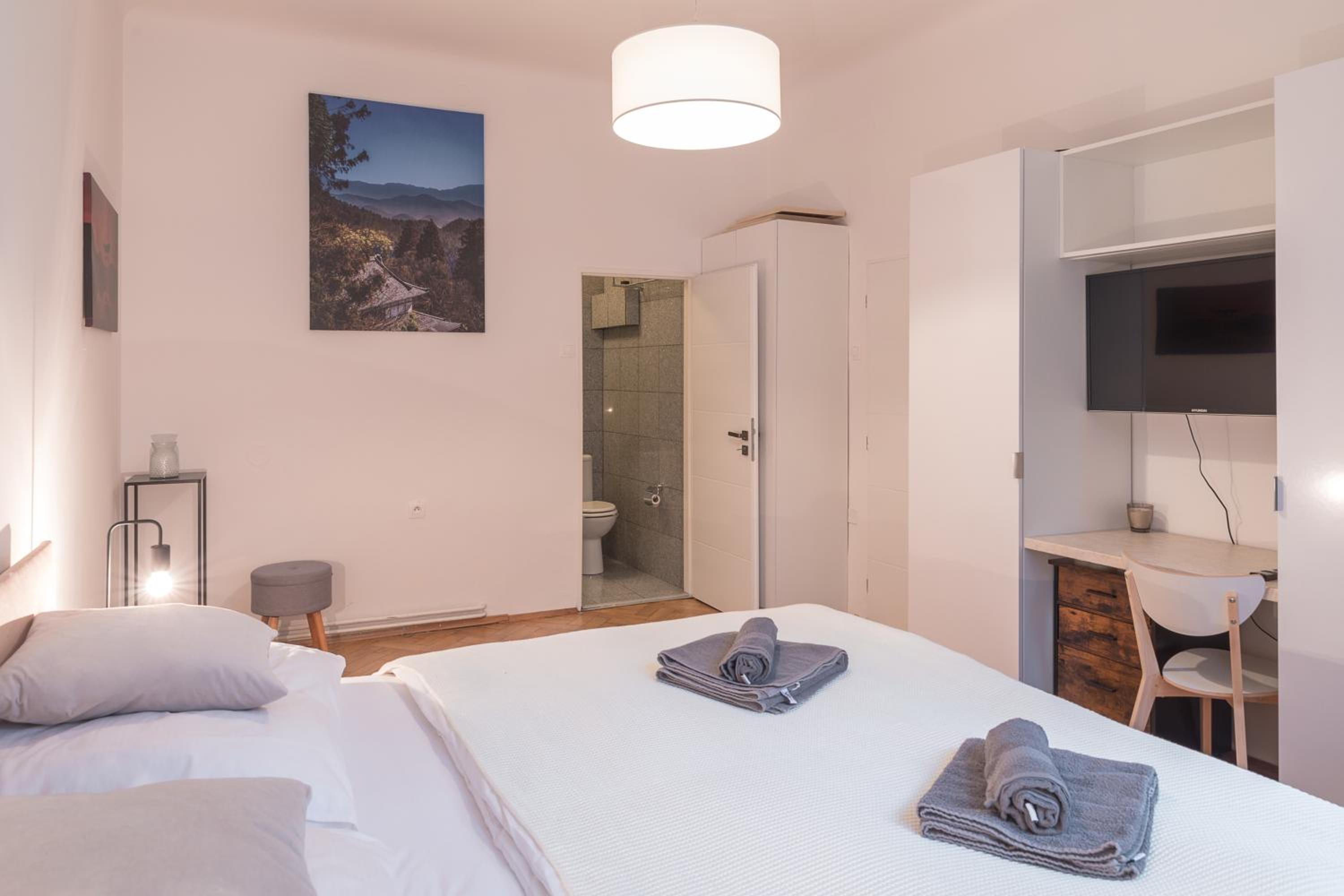 Skolska Junior apartment