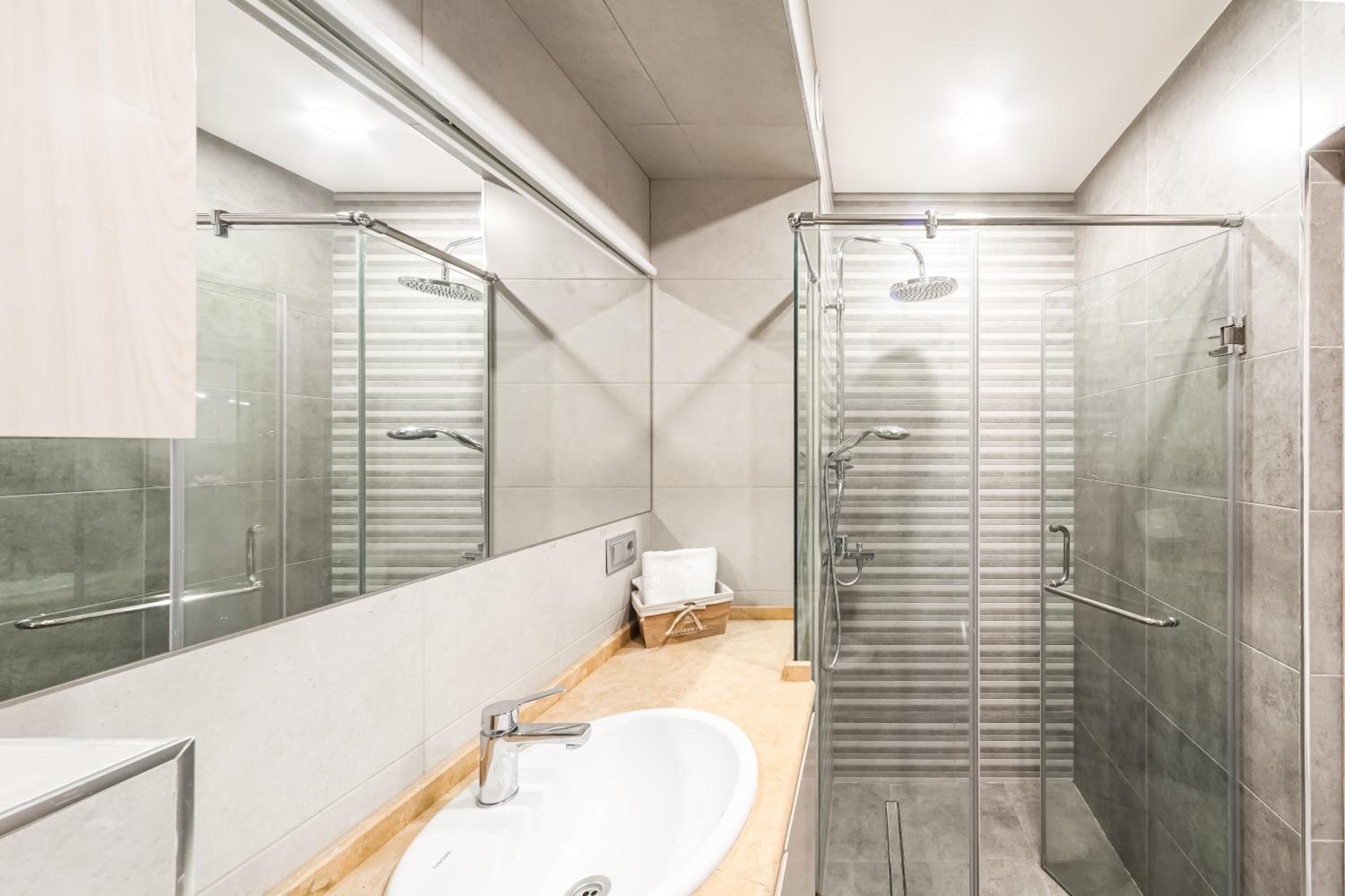 Thames Apartment by Downtown Inn, City Center