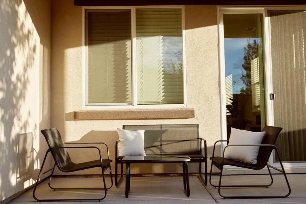NEW Upscale House, Tahoe 30-min w/ Cal King view 3