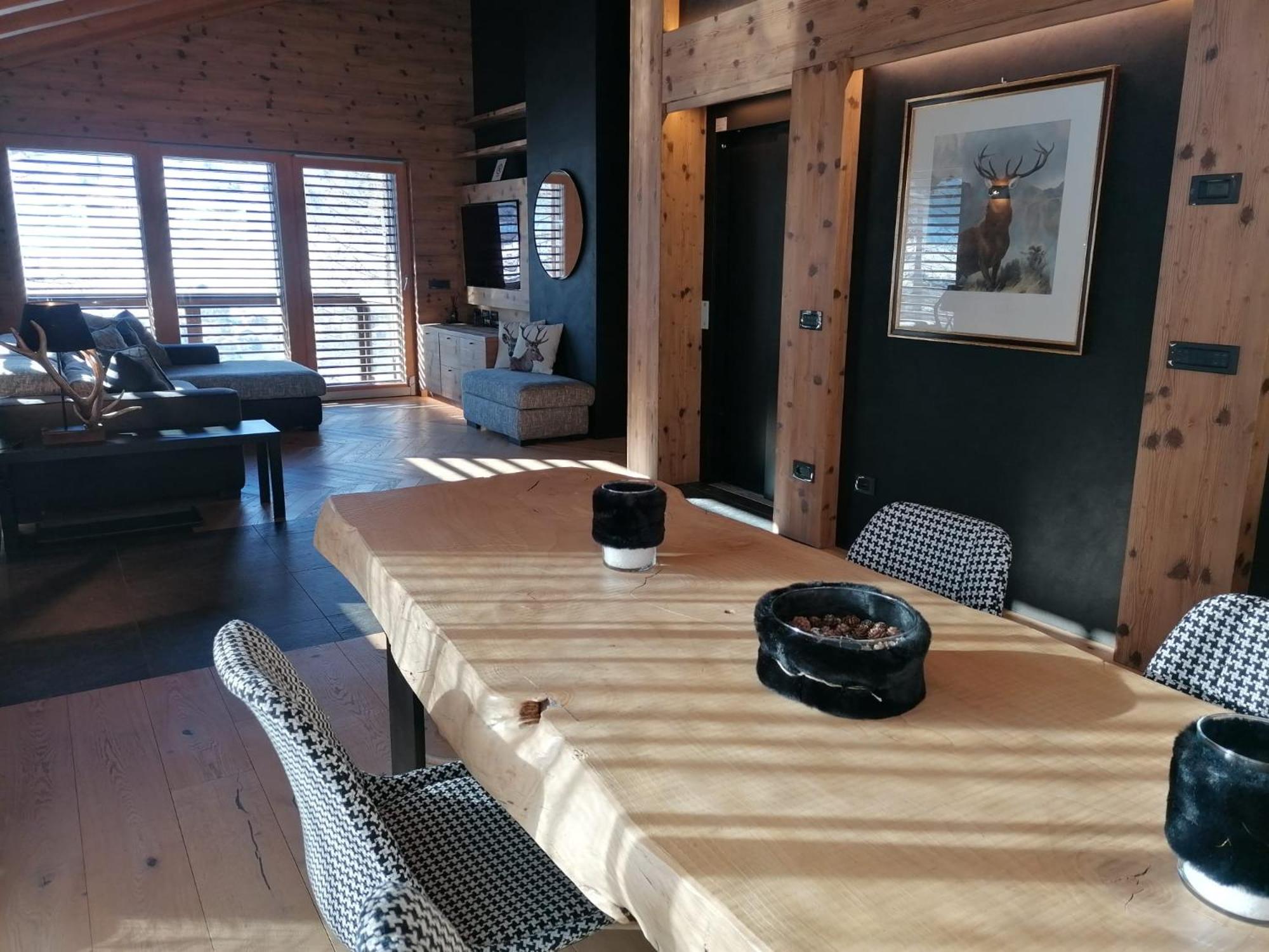 Blackberry Apartment