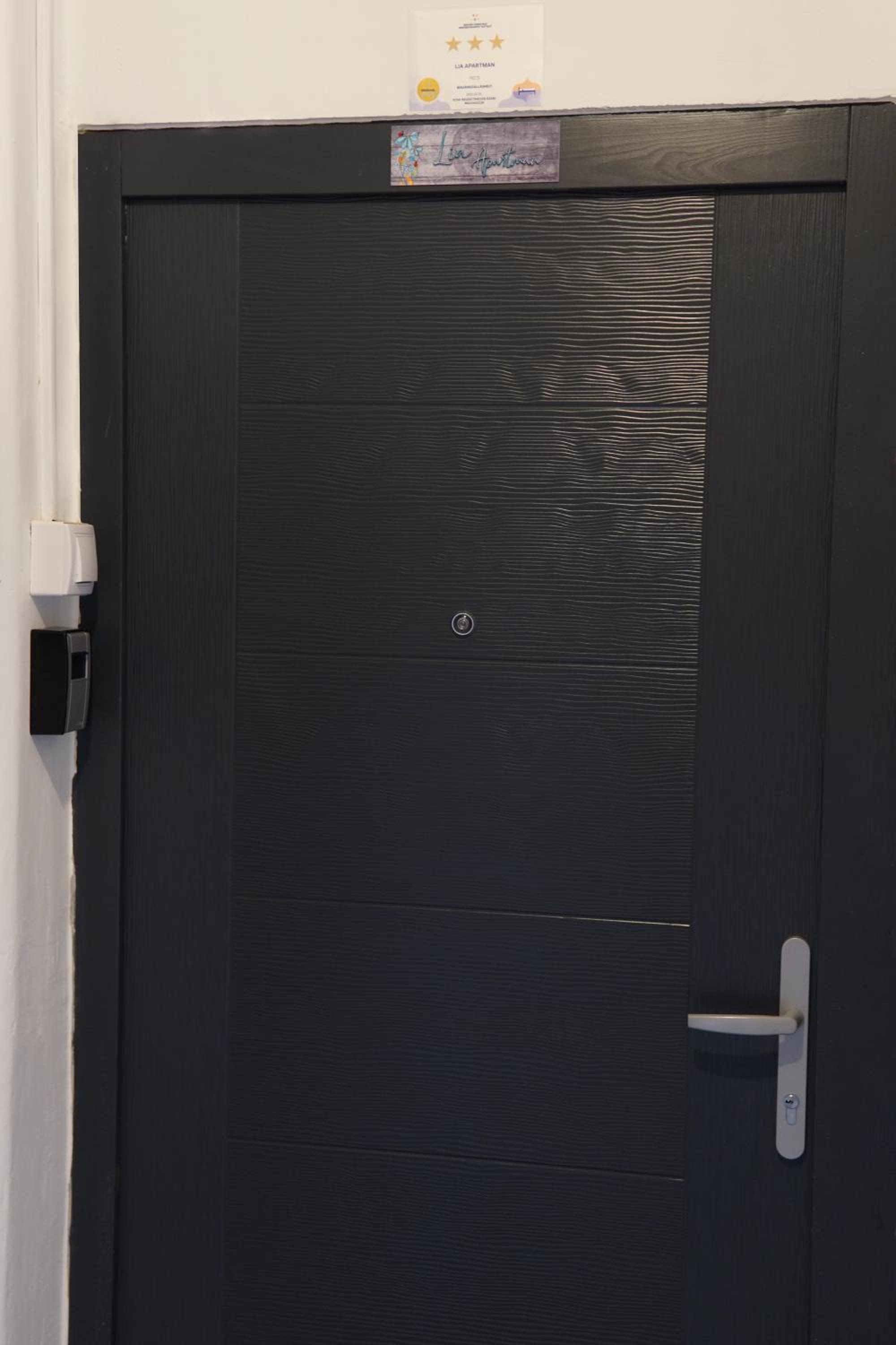 Lia Apartman Pécs - Image 4