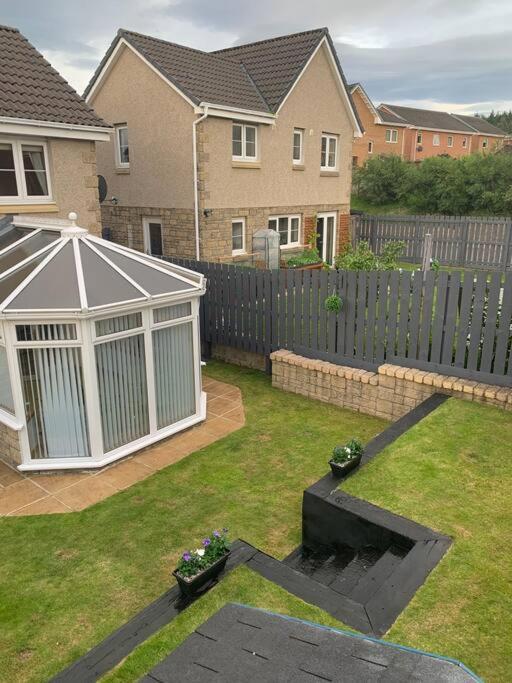 Three bedroom house in Culloden, Inverness view 2