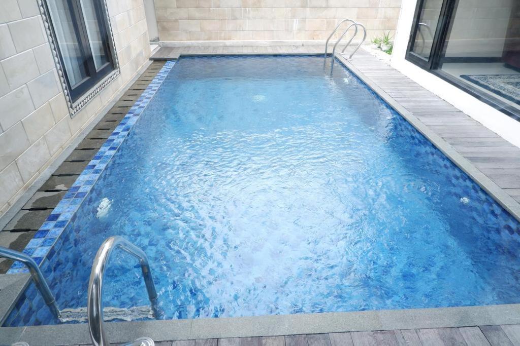 Blue Villa