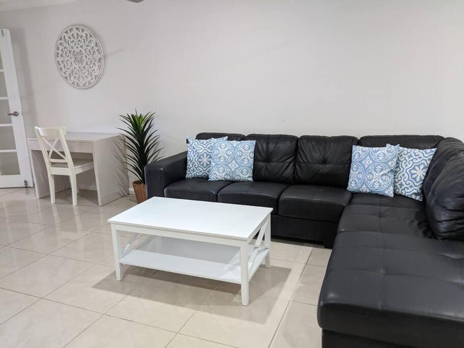 Grand Riviera Forster- waterfront, pool, wharf