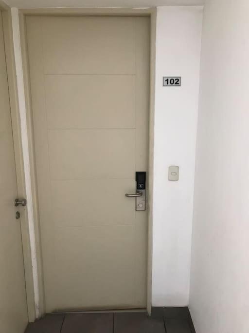 Lindo Apartamento en Condominio Privado