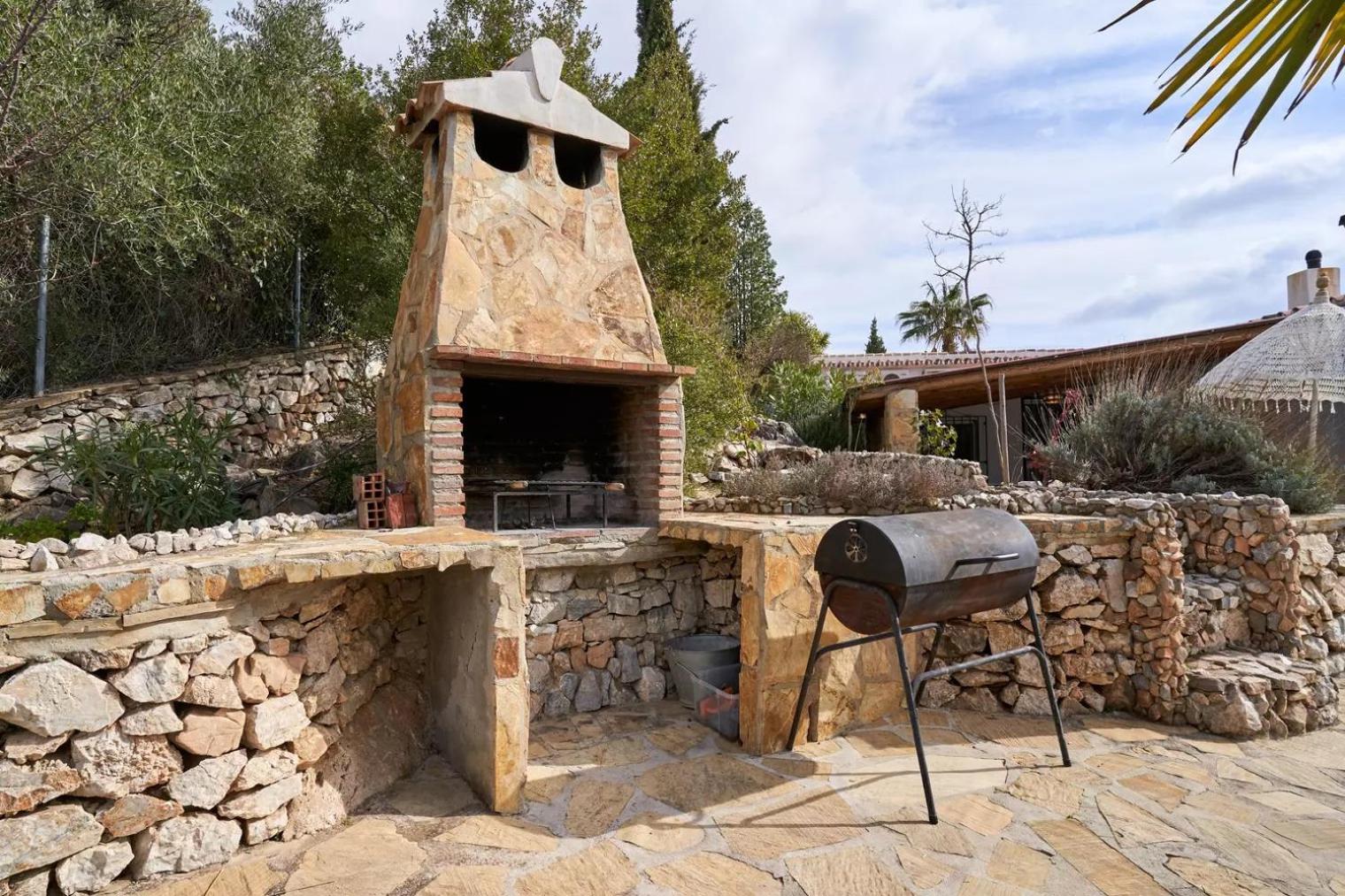 Casa Rural Boas, con vistas impresionantes, Barbacoa en Cómpeta by CostaDelSolEscapes
