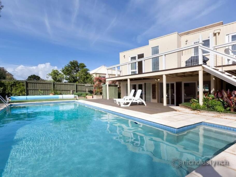 Varuna modern beach house Mount Martha - Image 3