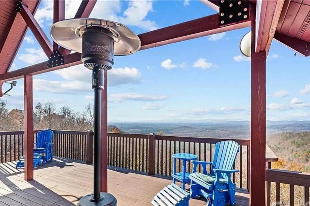 Luxury Mountain Cabin Retreat w/ Stunning Views view 4