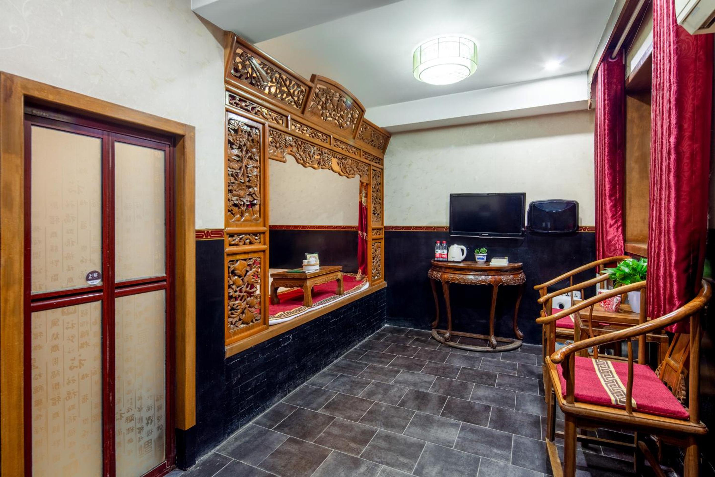 Pingyao Baichanghong Inn