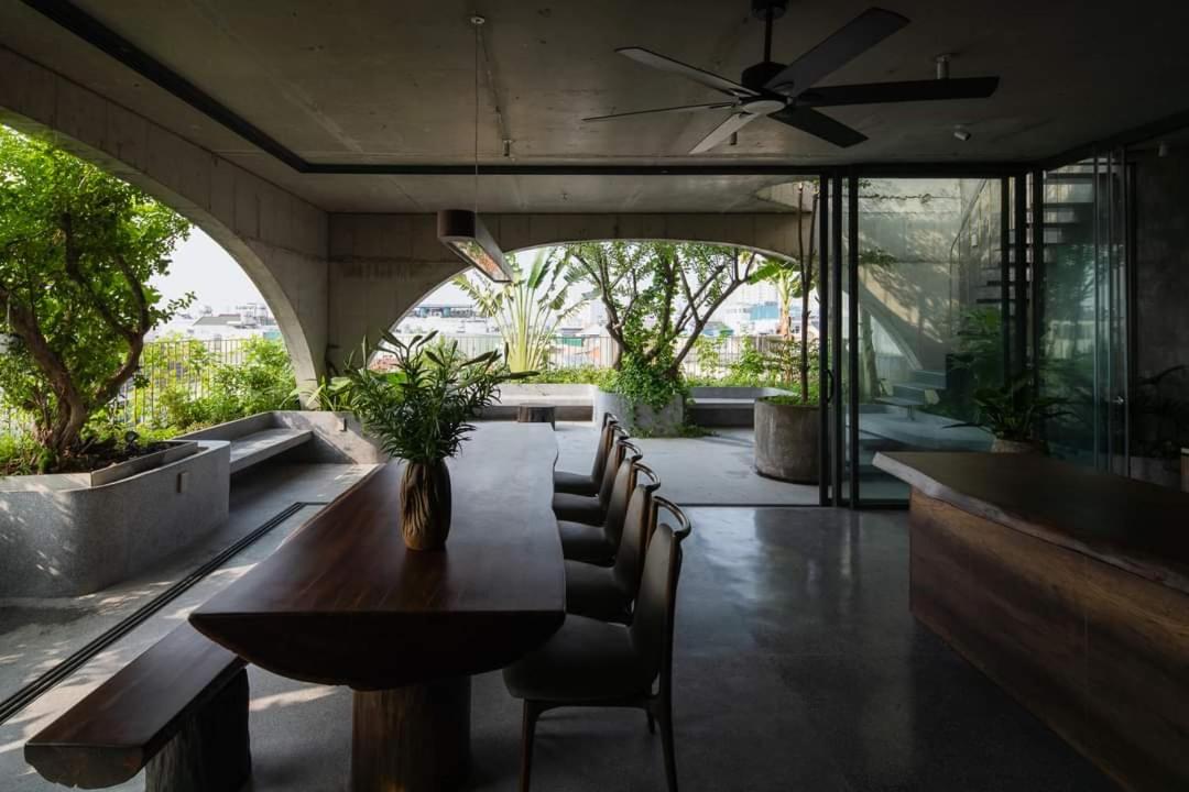 Hoa house