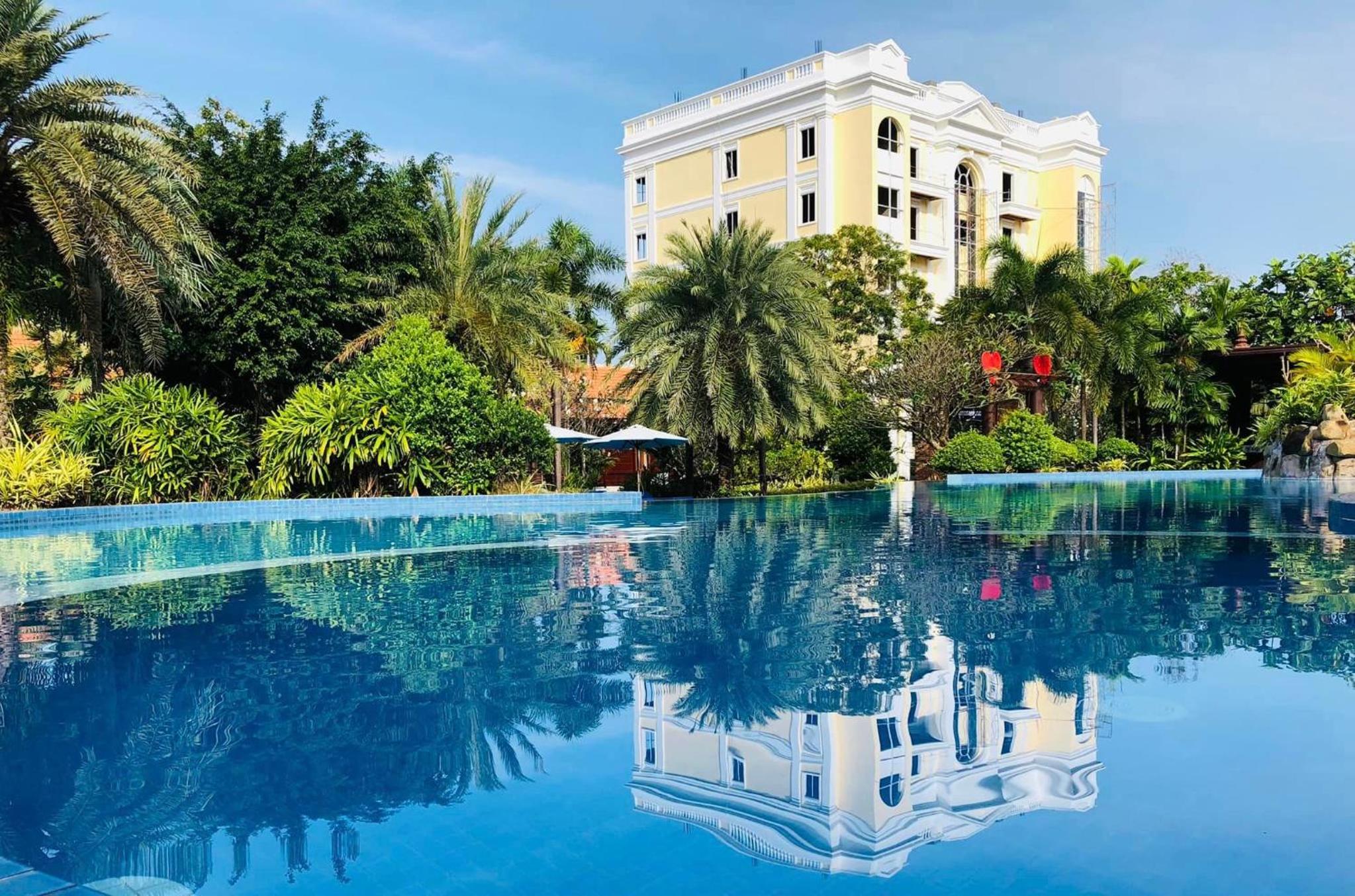 Try Palace Resort Kep