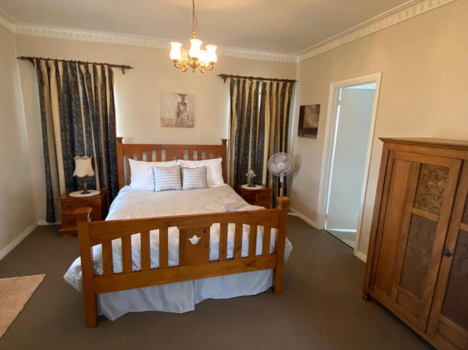 Daisy Cottage located on Buckland Estate